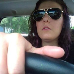 Meet your Posher, Chelsie